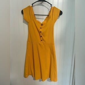 Urban Heritage dress size small